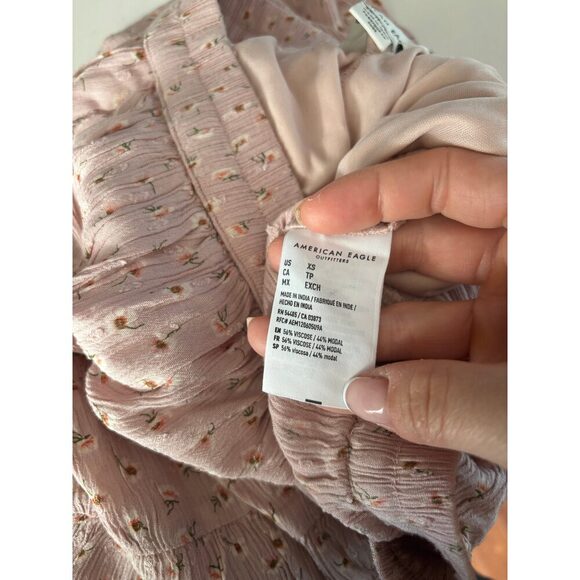 NWT AE Pink Floral Skirt | XS (tagging as small as this fits big) - Picture 4 of 5